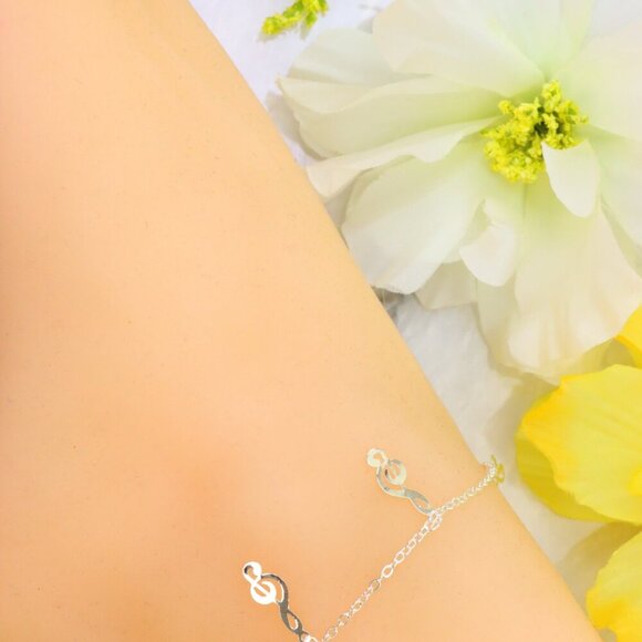 Minimalist Anklet, Sleek & Modern Design, Women’s Fashion, YC110204-A - Picture 6 of 10